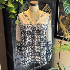 Lucky Brand v neck bohemian peasant top tribal pattern vintage 70’s vibe